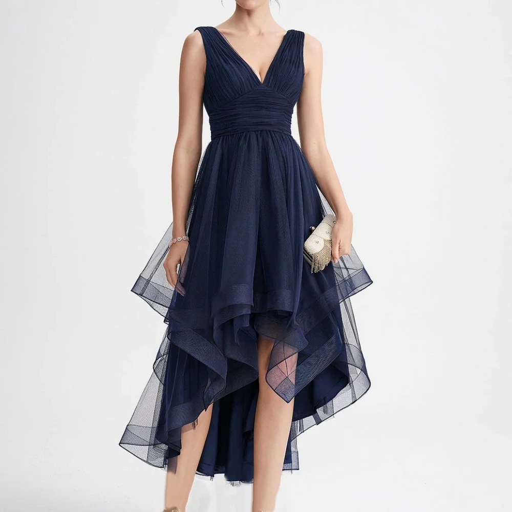 Chi Chi London Pleated Dress NWT - Picture 1 of 5